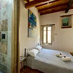 Kazalakis Chania Harbor Roof Retreat