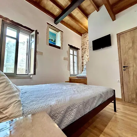 Kazalakis Chania Harbor Roof Retreat * La Canea