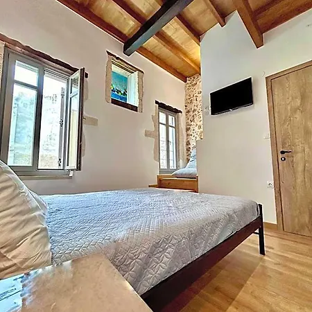 Ferienhaus Kazalakis Chania Harbor Roof Retreat *