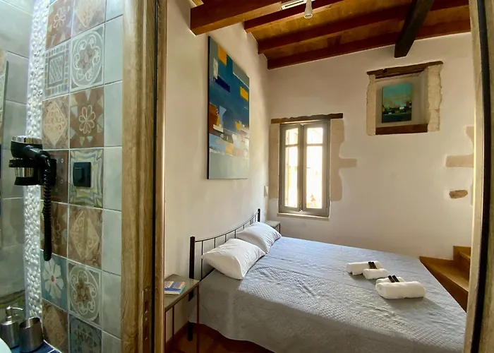 Kazalakis Chania Harbor Roof Retreat