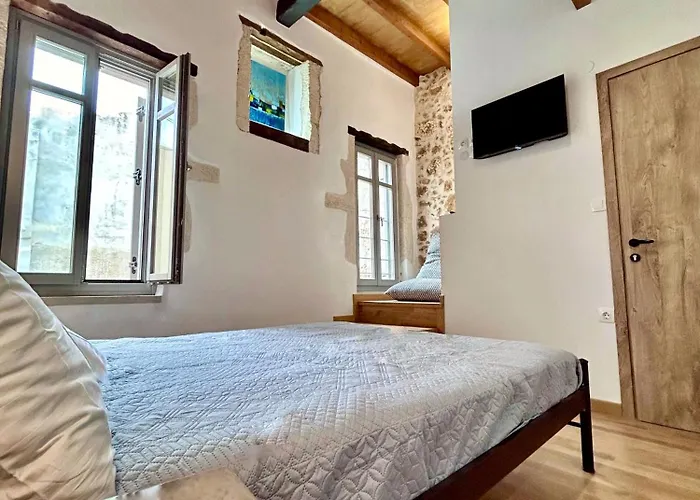 Kazalakis Chania Harbor Roof Retreat * Chania (Crete)