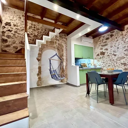 Casa de Férias Kazalakis Chania Harbor Roof Retreat *